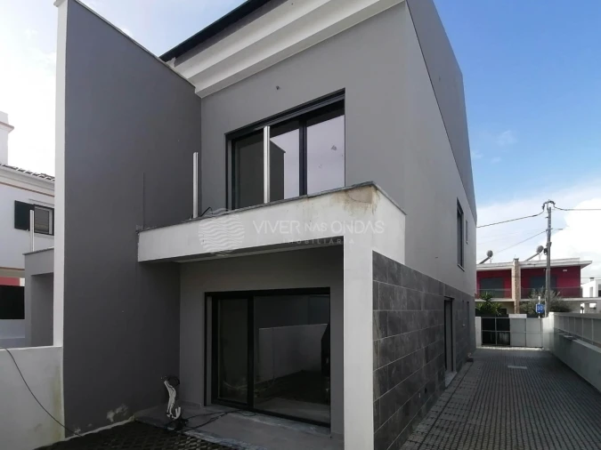 Moradia T2 para Venda em Seixal, Arrentela e Aldeia de Paio Pires Foto 2