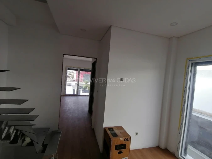Moradia T2 para Venda em Seixal, Arrentela e Aldeia de Paio Pires Foto 12