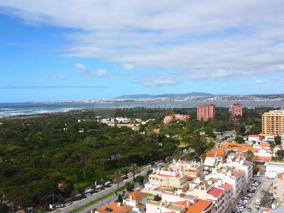 Apartamento T3 para Venda em Costa da Caparica Foto 40