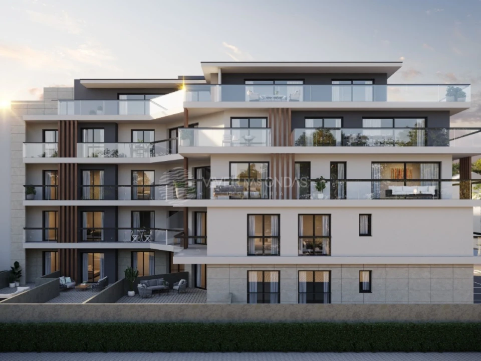 Apartamento T2 para Venda em Costa da Caparica Foto 48