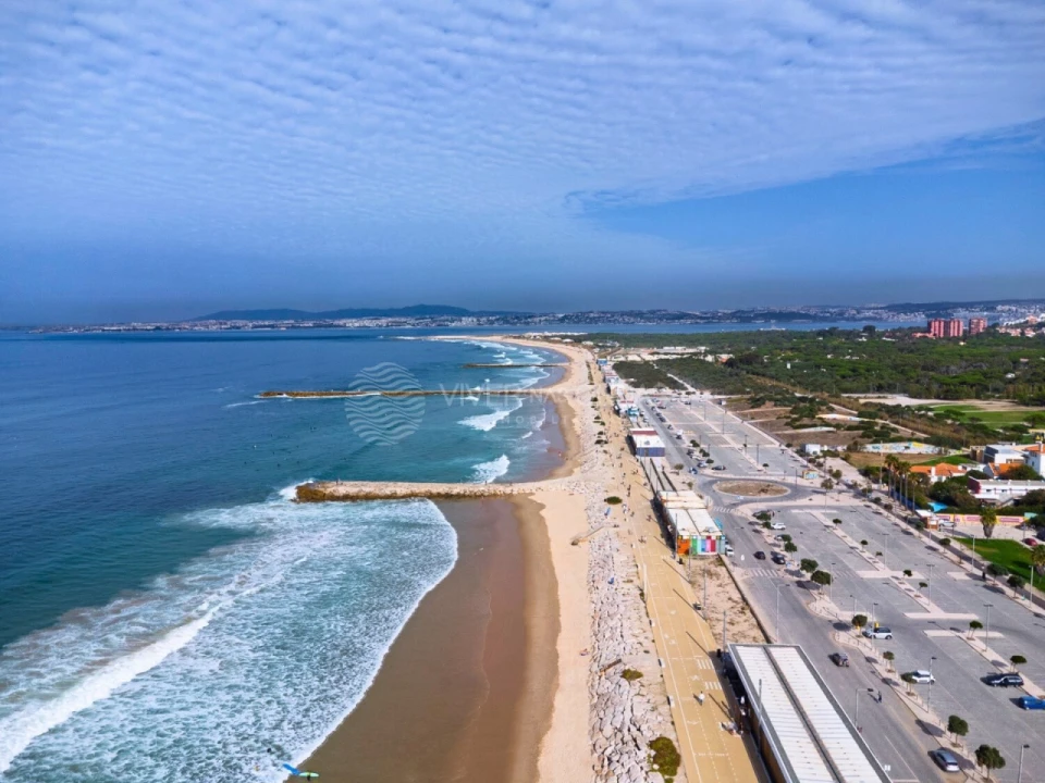 Apartamento T2 para Venda em Costa da Caparica Foto 42