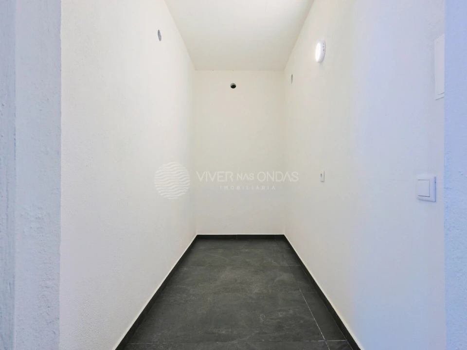 Apartamento T2 para Venda em Costa da Caparica Foto 29