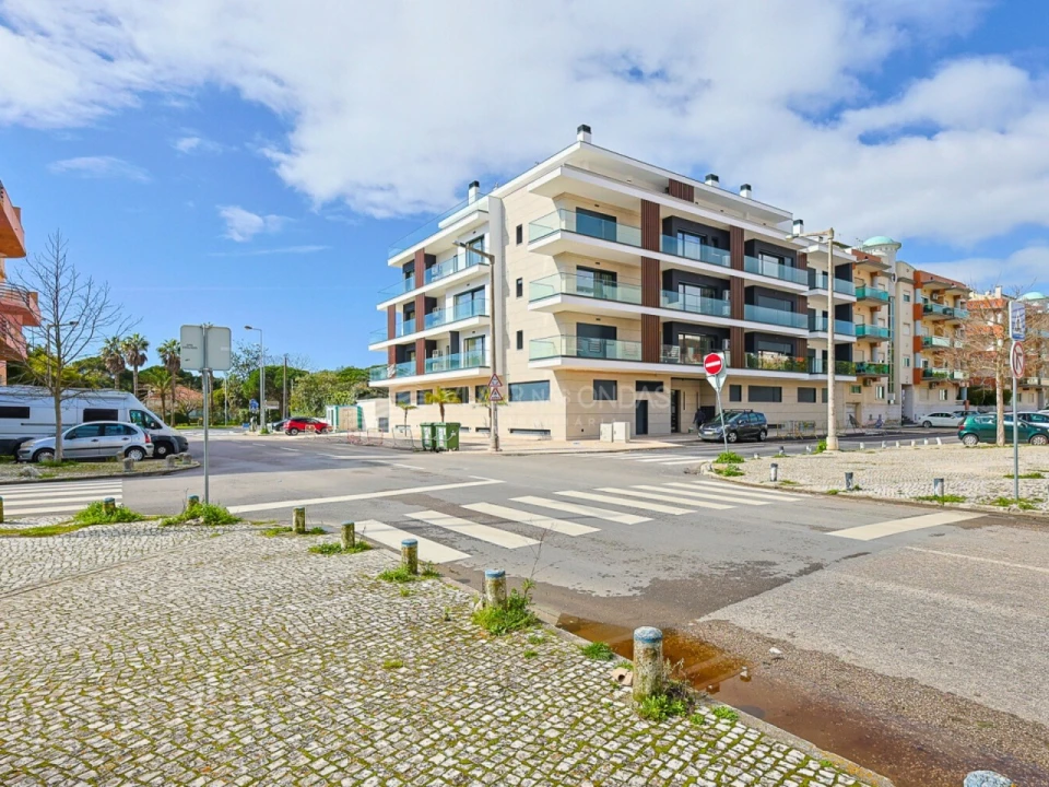 Apartamento T2 para Venda em Costa da Caparica Foto 33