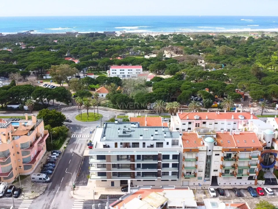Apartamento T2 para Venda em Costa da Caparica Foto 35
