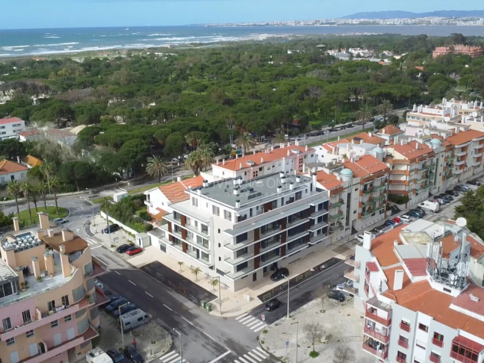 Apartamento T2 para Venda em Costa da Caparica Foto 38