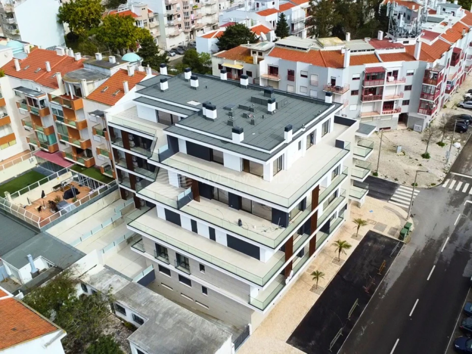 Apartamento T2 para Venda em Costa da Caparica Foto 39
