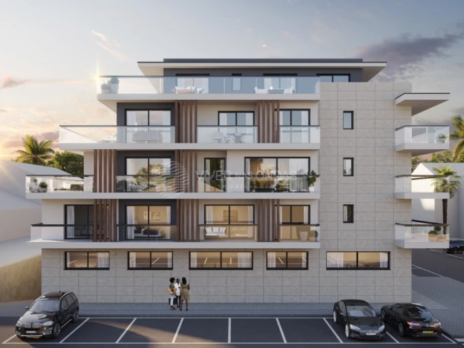 Apartamento T4 para Venda em Costa da Caparica Foto 50