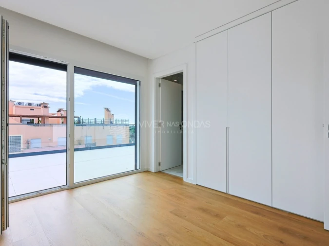 Apartamento T4 para Venda em Costa da Caparica Foto 15