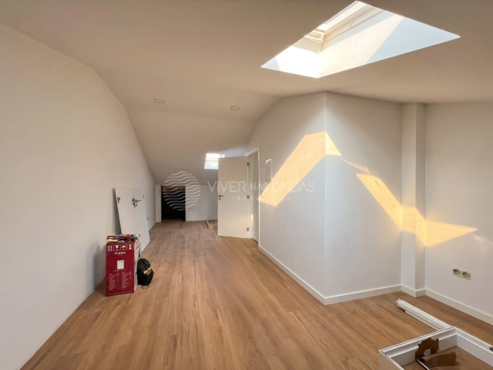 Moradia T2 para Venda em Seixal, Arrentela e Aldeia de Paio Pires Foto 23