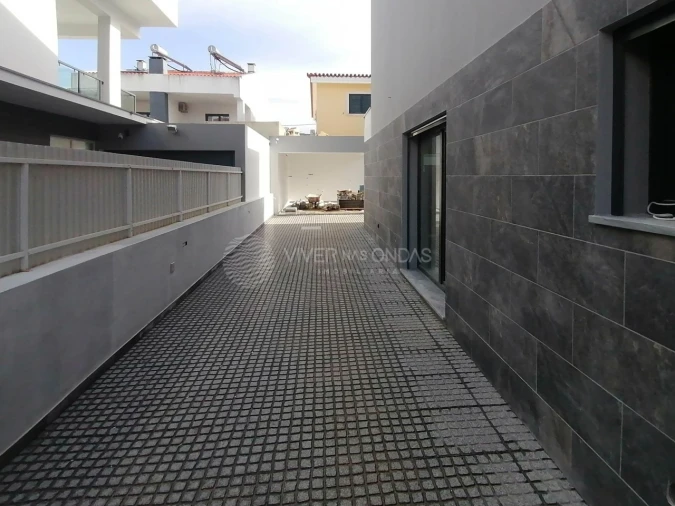 Moradia T2 para Venda em Seixal, Arrentela e Aldeia de Paio Pires Foto 30