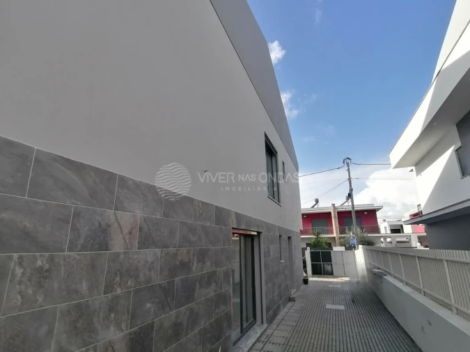 Moradia T2 para Venda em Seixal, Arrentela e Aldeia de Paio Pires Foto 33