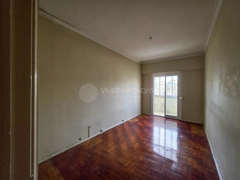 Apartamento T2 para Venda em Benfica Foto 8