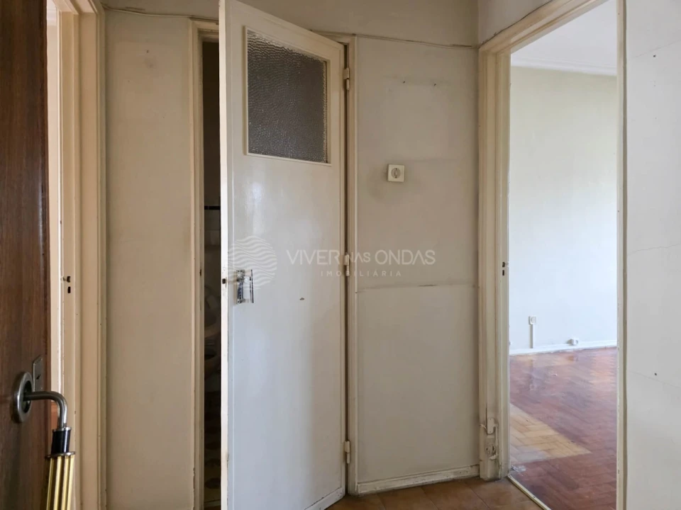 Apartamento T2 para Venda em Benfica Foto 13