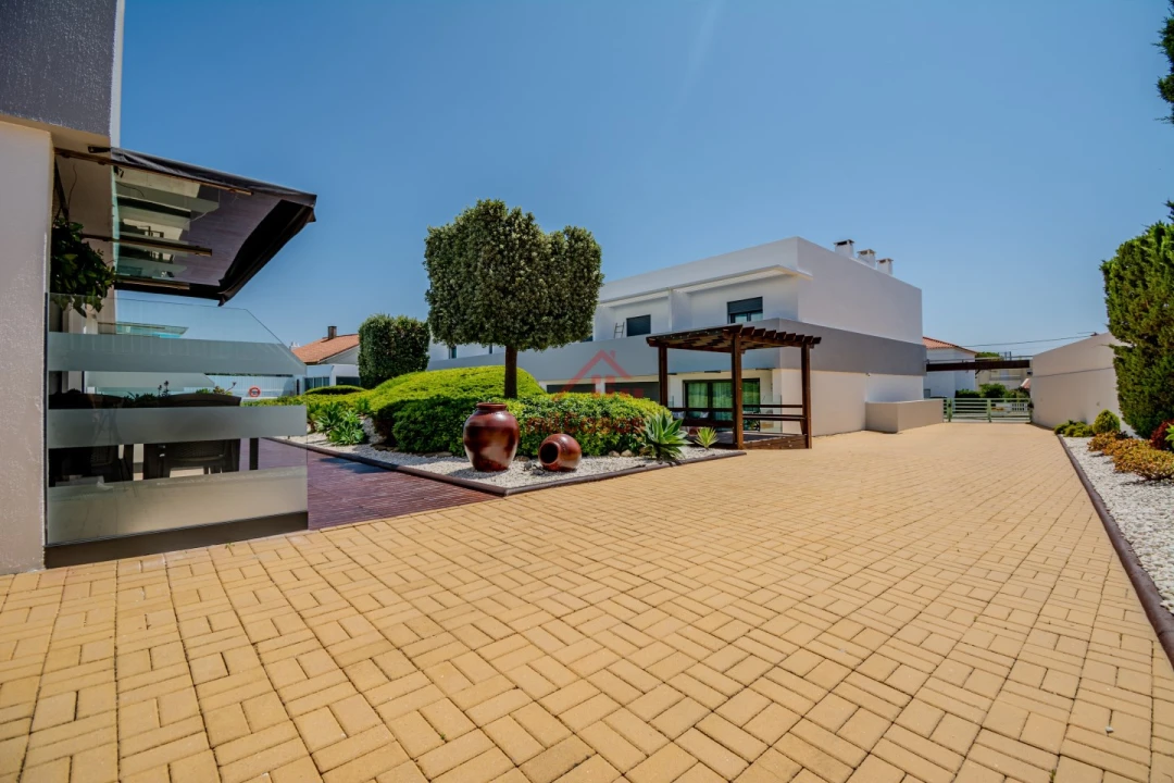 Moradia T3 para Venda em Lourinhã e Atalaia Foto 2