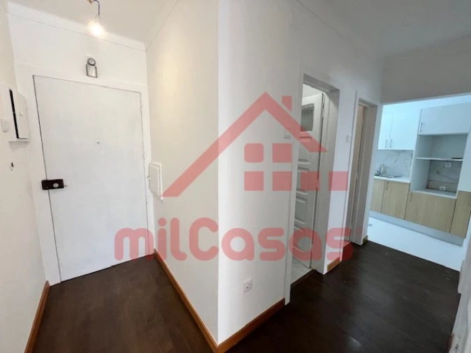 Apartamento T3 para Arrendamento em Ericeira Foto 4