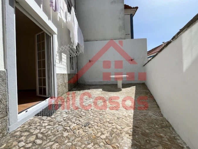 Apartamento T3 para Arrendamento em Ericeira Foto 12