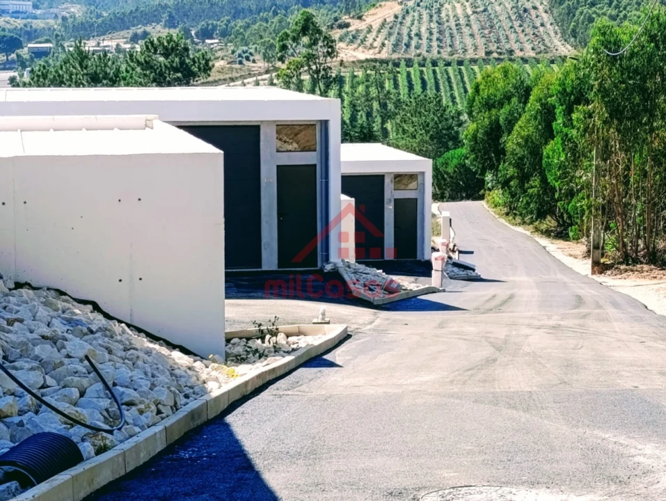 Armazém para Arrendamento em Santa Maria, São Pedro e Matacães Foto 13