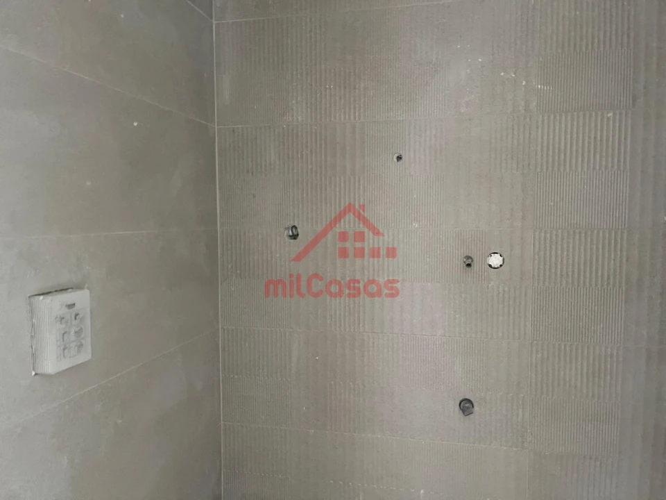 Apartamento T2 para Venda em Santa Maria, São Pedro e Matacães Foto 9