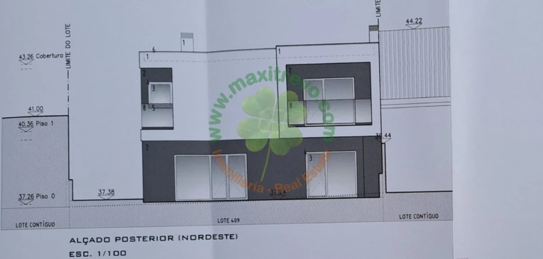 Moradia T4 para Venda em Amora Foto 2