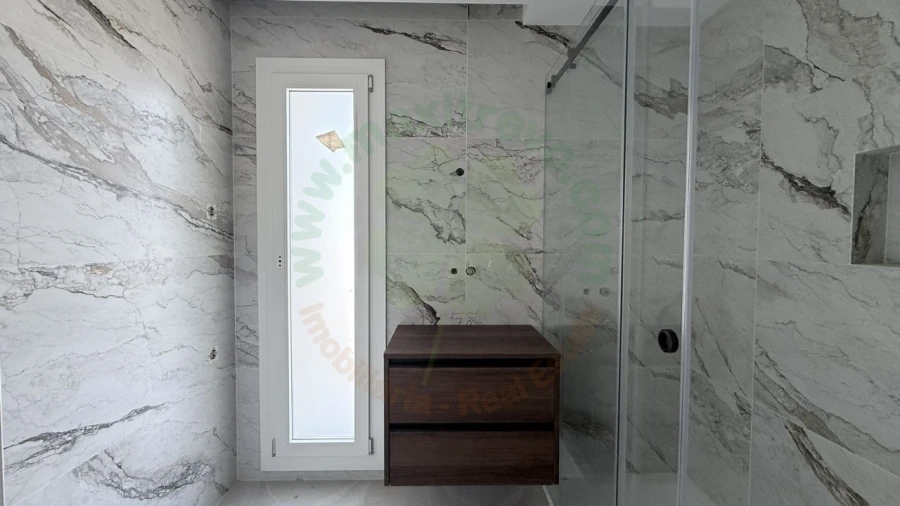 Moradia T4 para Venda em Charneca de Caparica e Sobreda Foto 25