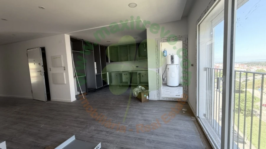 Apartamento T2 para Venda em Corroios Foto 5