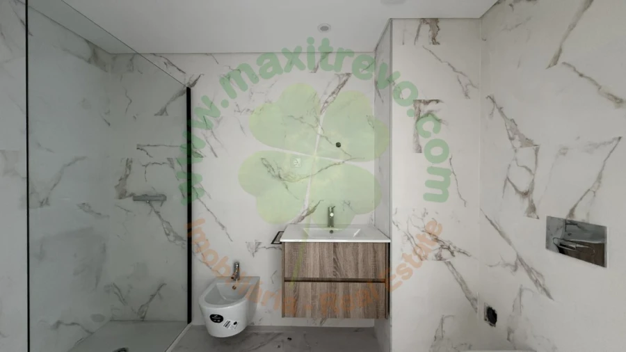 Apartamento T2 para Venda em Corroios Foto 10