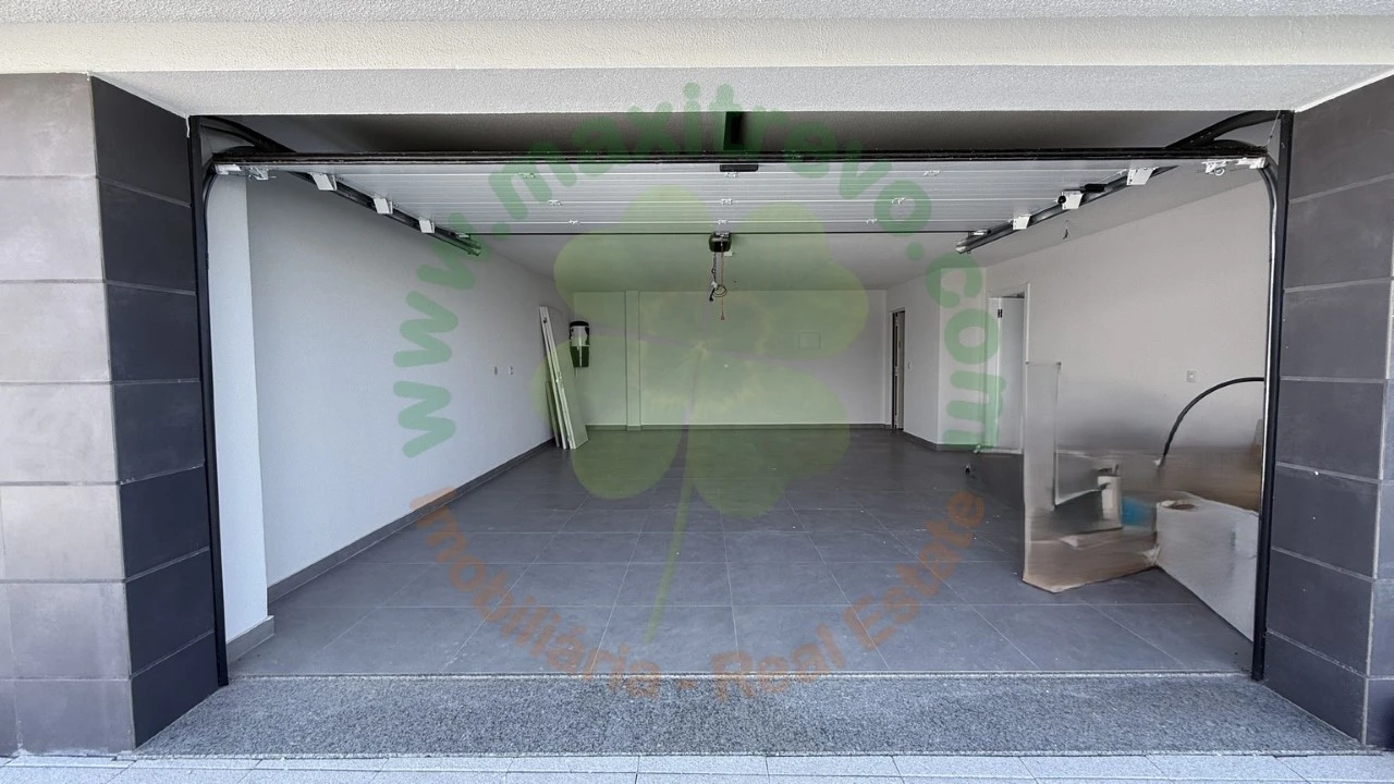 Moradia T4 para Venda em Corroios Foto 39