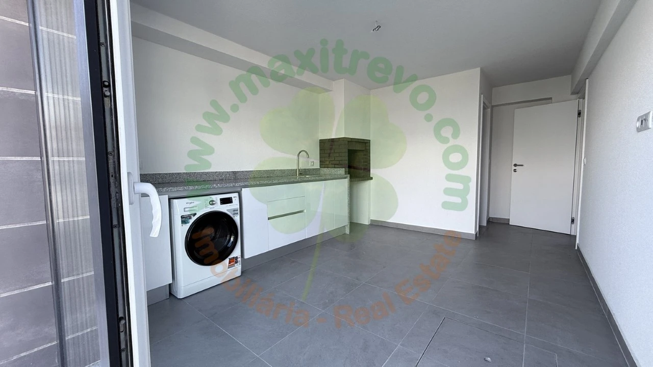 Moradia T4 para Venda em Corroios Foto 41