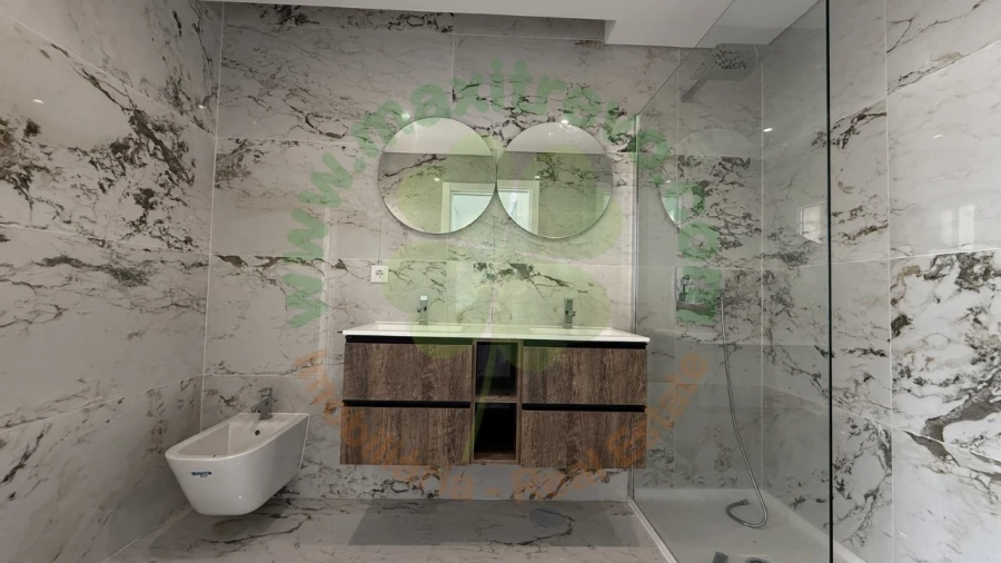 Apartamento T3 para Venda em Corroios Foto 3