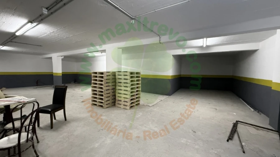 Apartamento T3 para Venda em Corroios Foto 13