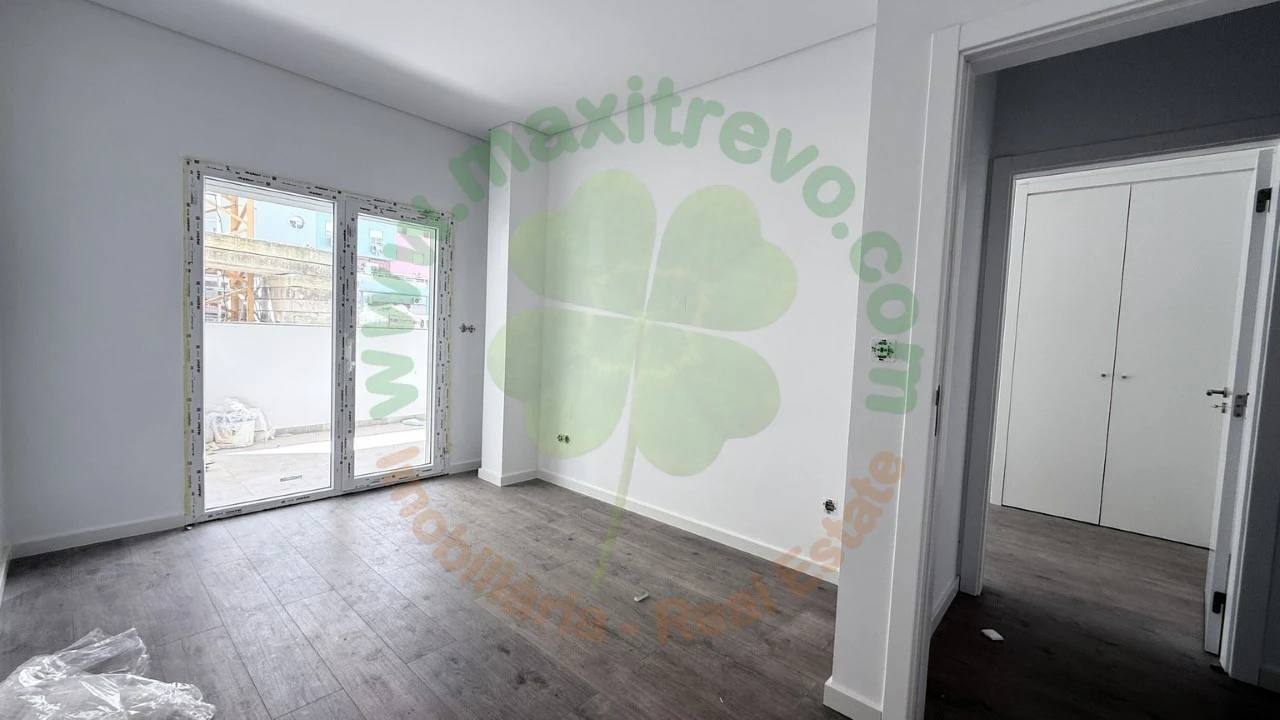 Apartamento T2 para Venda em Corroios Foto 13