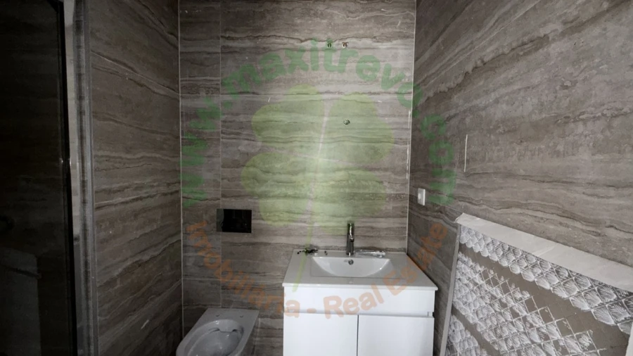 Apartamento T2 para Venda em Corroios Foto 8