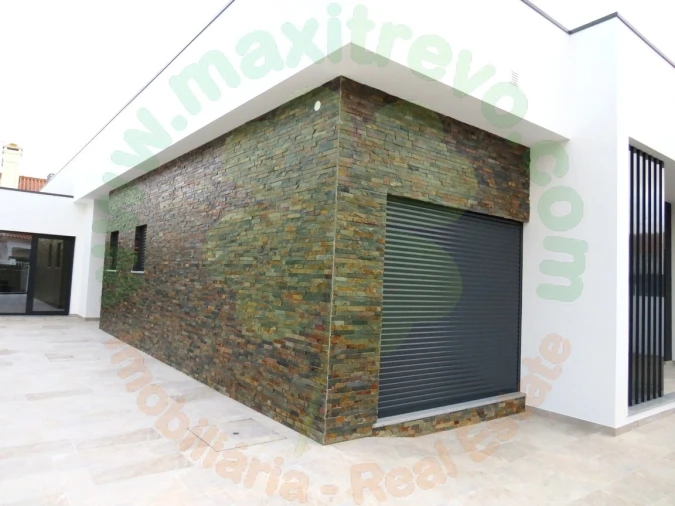 Moradia T3 para Venda em Fernao Ferro Foto 16