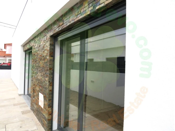 Moradia T3 para Venda em Fernao Ferro Foto 21