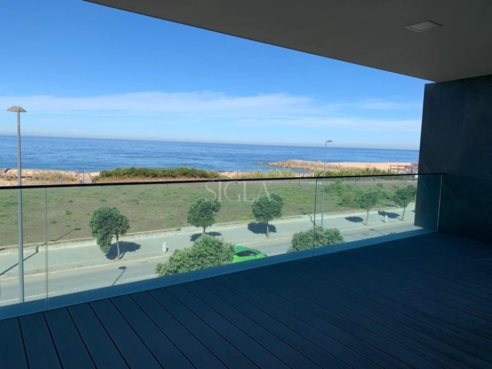 Apartamento T3 para Arrendamento em Canidelo Foto 8