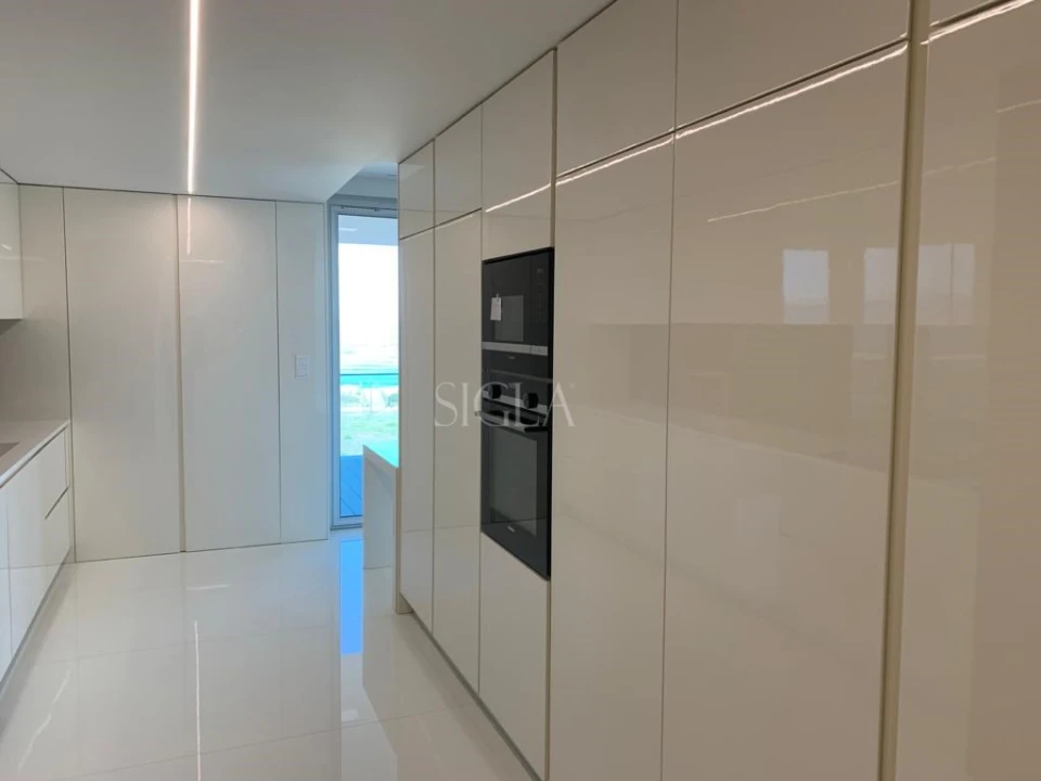 Apartamento T3 para Arrendamento em Canidelo Foto 13