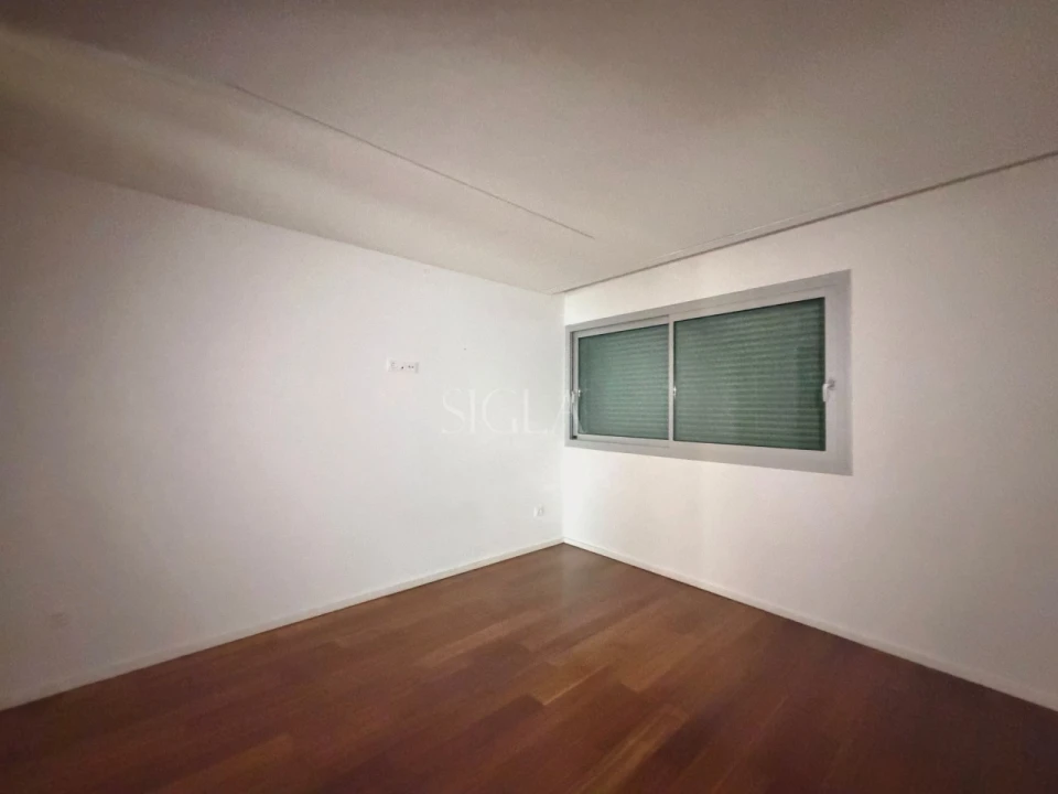 Apartamento T3 para Arrendamento em Canidelo Foto 17