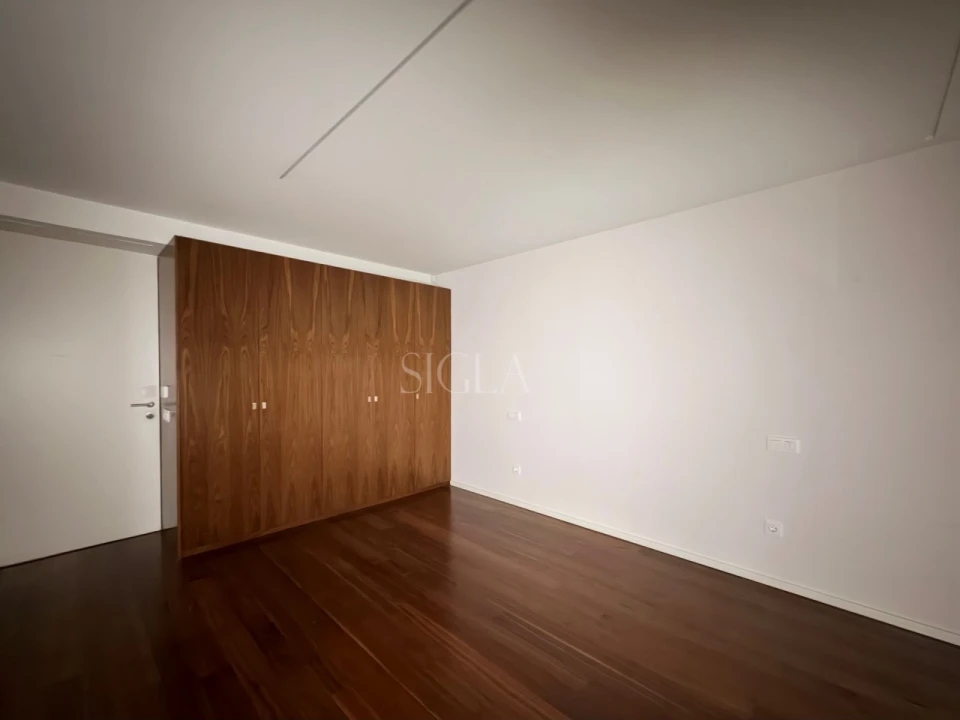 Apartamento T3 para Arrendamento em Canidelo Foto 19