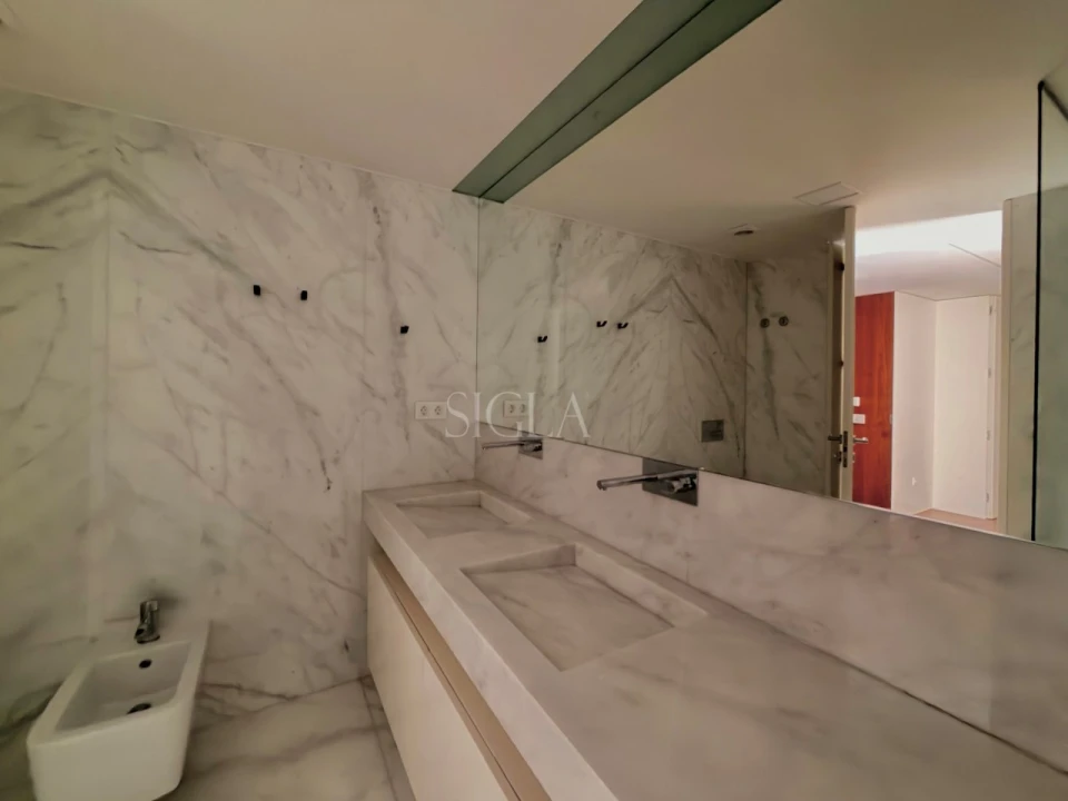 Apartamento T3 para Arrendamento em Canidelo Foto 23