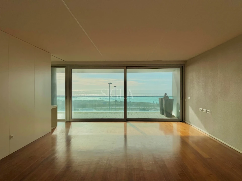 Apartamento T3 para Arrendamento em Canidelo Foto 3