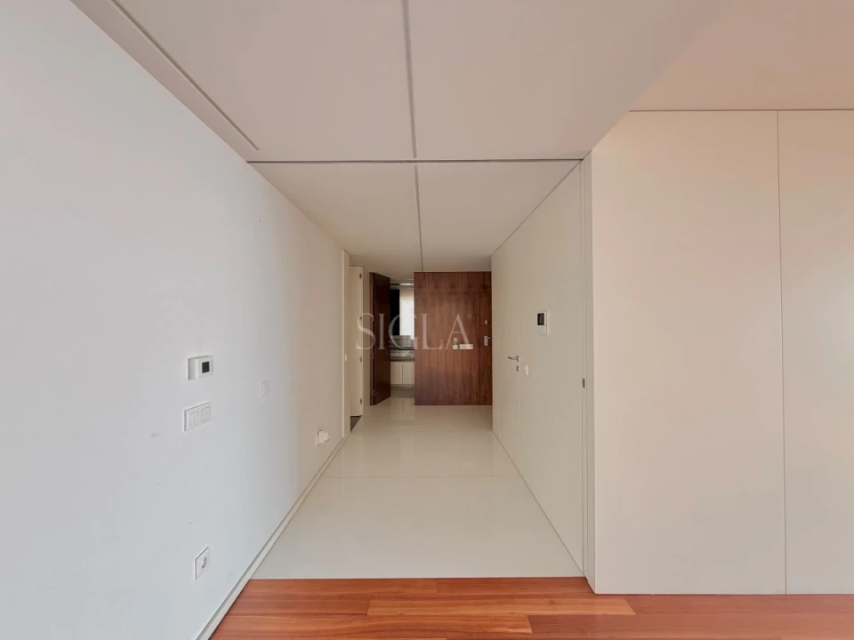 Apartamento T3 para Arrendamento em Canidelo Foto 12