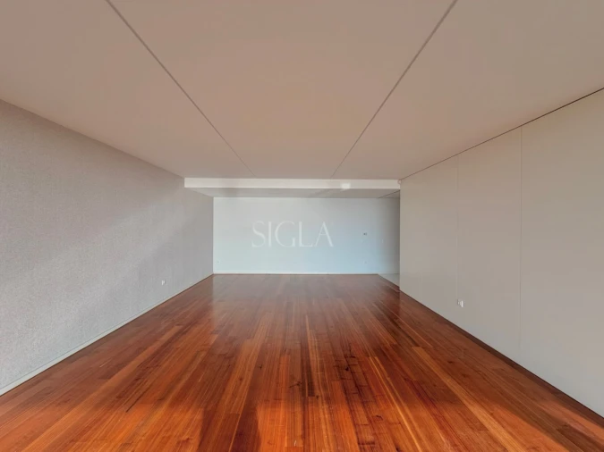 Apartamento T3 para Arrendamento em Canidelo Foto 4