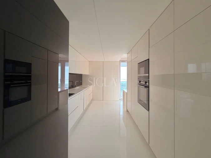 Apartamento T3 para Arrendamento em Canidelo Foto 8