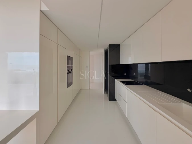 Apartamento T3 para Arrendamento em Canidelo Foto 9