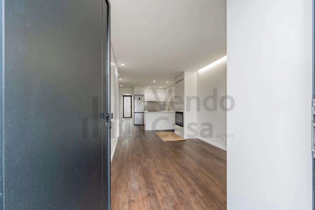 Moradia T2 para Venda em Palmeira Foto 2