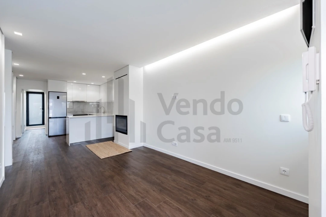 Moradia T2 para Venda em Palmeira Foto 3