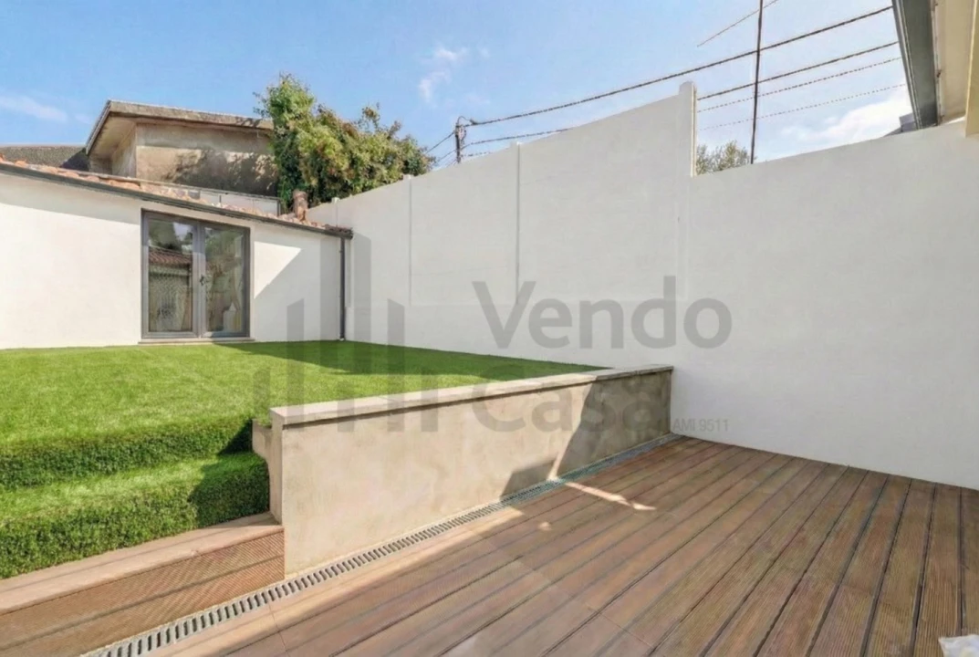 Moradia T2 para Venda em Palmeira Foto 25
