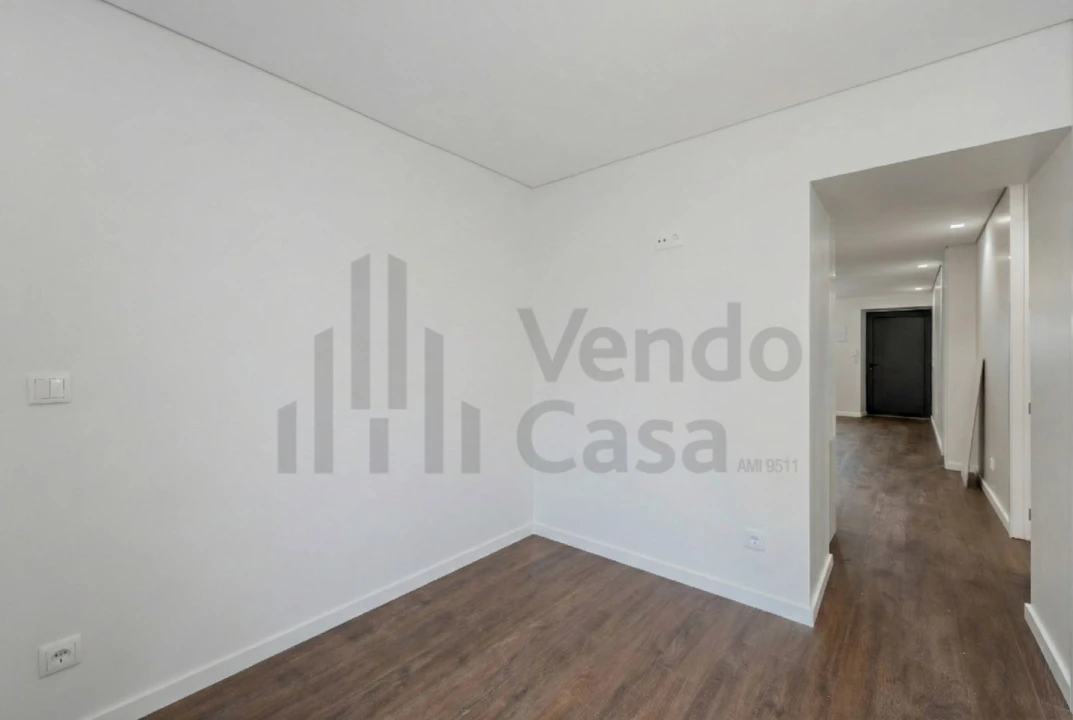 Moradia T2 para Venda em Palmeira Foto 31
