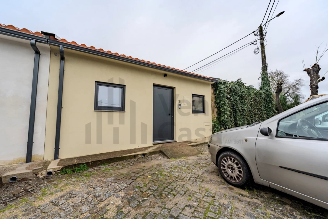 Moradia T2 para Venda em Palmeira Foto 40