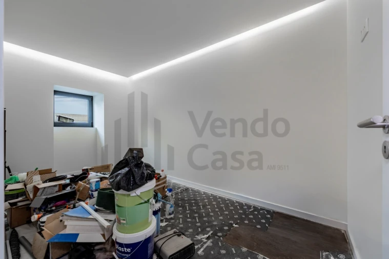 Moradia T2 para Venda em Palmeira Foto 11
